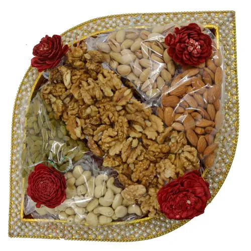 Charming Nutty Treat Pearl Tray