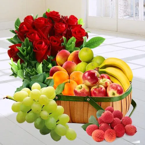 Fresh Fruits Basket with Red Roses Bunch