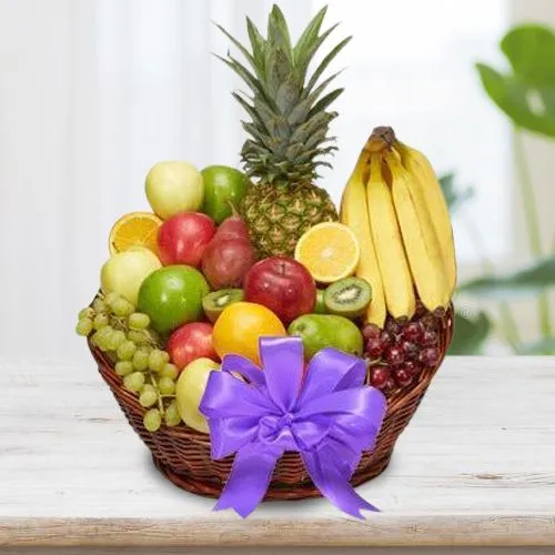 Stunning Fresh Fruit Basket for Moms Day