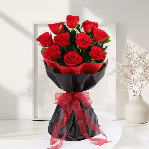 Heartfelt Red Roses Bouquet