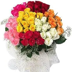 Elegant Bouquet of Mixed Roses