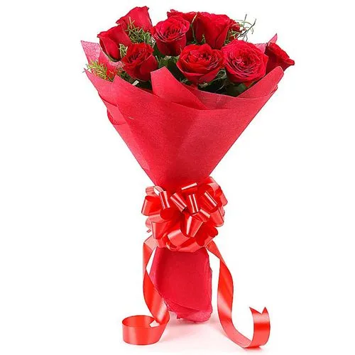 Mesmerizing Bouquet of Red Roses