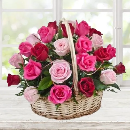 Special Pink N Red Roses Basket