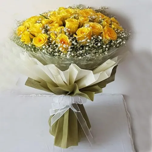 Wonderful Bouquet of 25 Yellow Roses