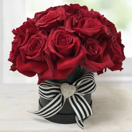 Striking Red Roses Black Hat Box