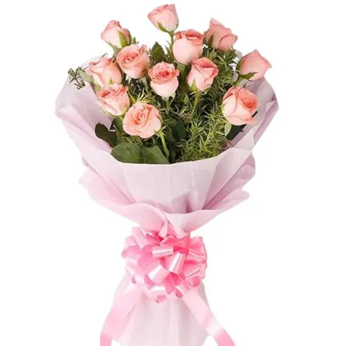 Eye Catching Assemble of Pink Color Roses in Bouquet