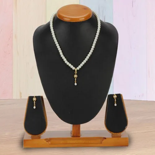 Remarkable Pearl Pendant  N  Earring Set