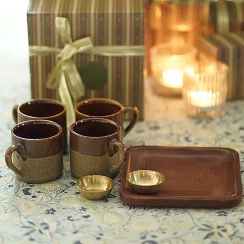 Luxurious Siekar Tea Cups N Katori Gift Set