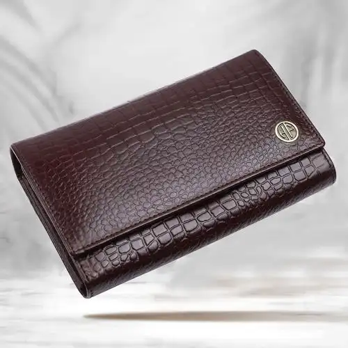 Remarkable Leather RFID Protected Ladies Purse