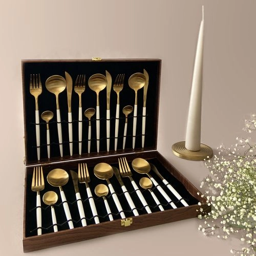 Sleek White Gold Cutlery Ensemble