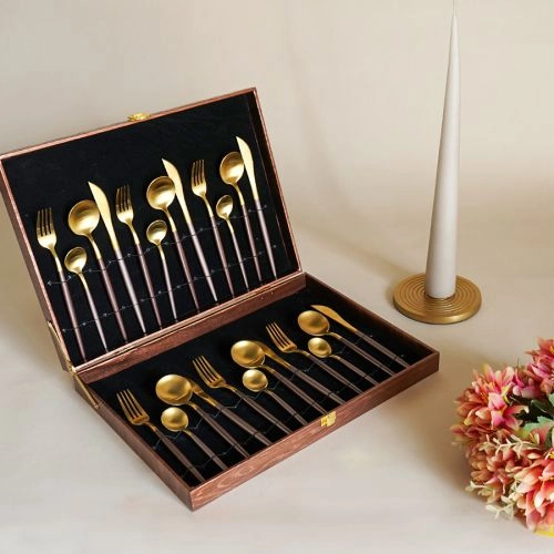 24 Piece Nordic Starter Cutlery Set