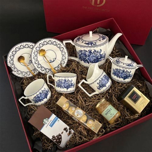Refined Tea  N  Chocolate Set
