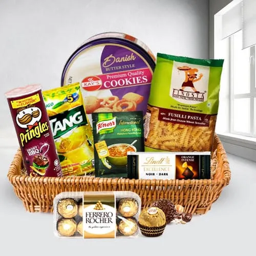 Remarkable Snacks Gift Basket