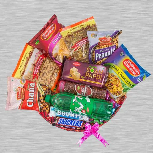 Exquisite Snacks Hamper