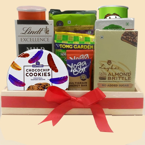 Remarkable Snacks Goodies Gift Basket