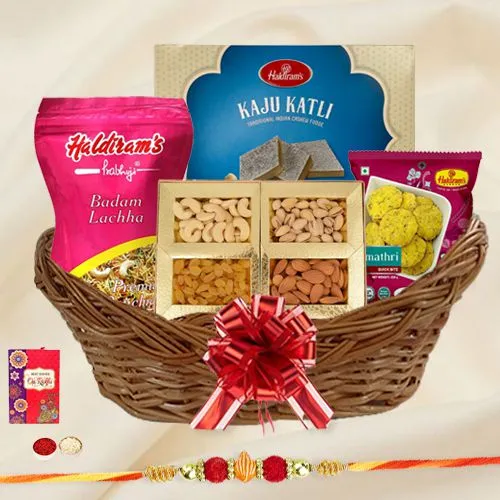 Pretty Decorative Basket Hamper