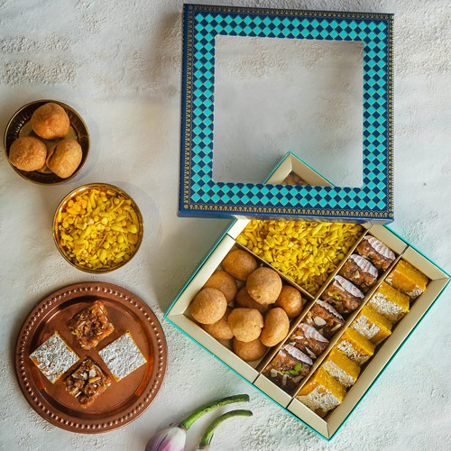 Kesar Sweets n Savories Gift Box