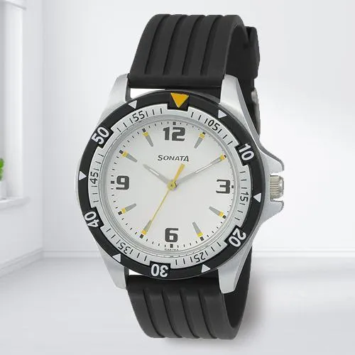 Impressive Sonata Super Fibre Analog Mens Watch