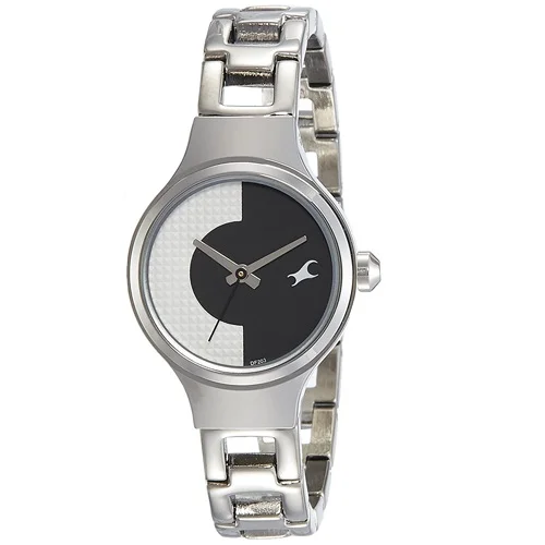 Dashing Fastrack Round Black Dial Womens Analog Watch